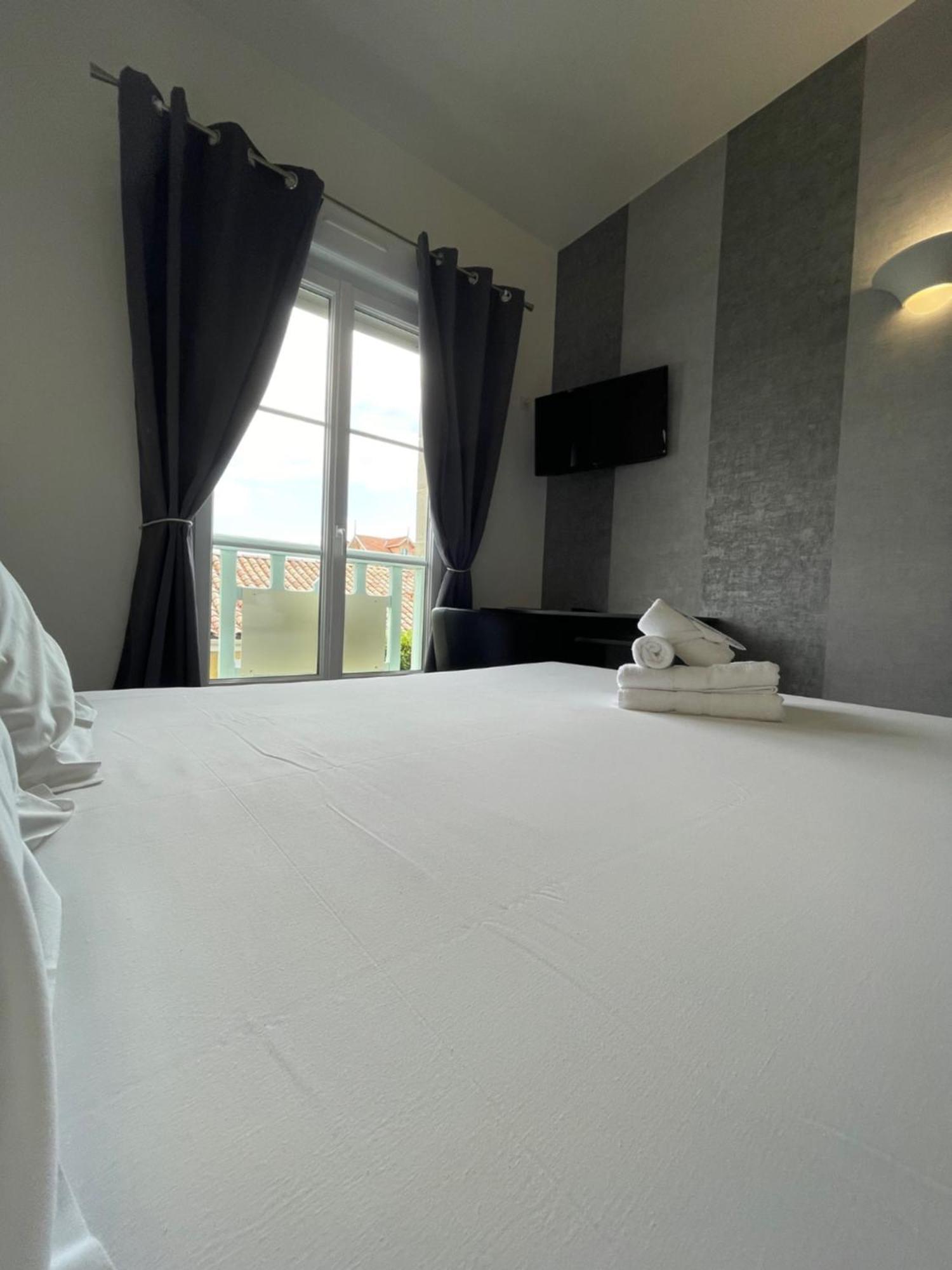 Hotel Michelet Plage Soulac-sur-Mer Kültér fotó