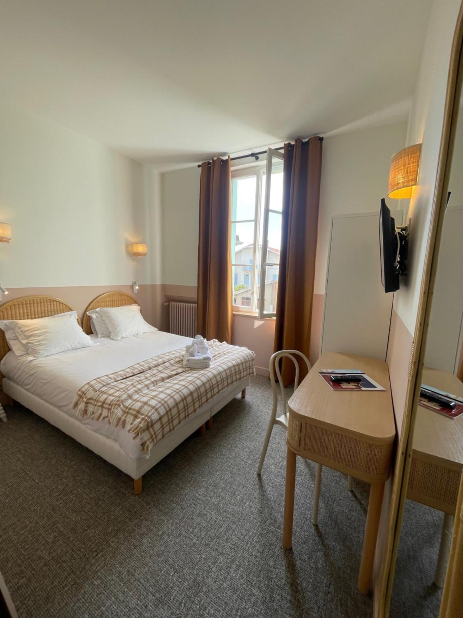 Hotel Michelet Plage Soulac-sur-Mer Kültér fotó
